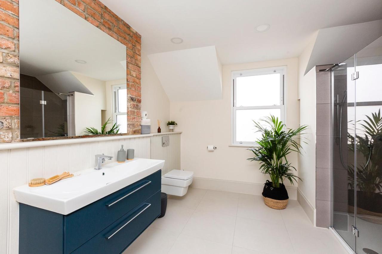 Stunning Seaside Apartment Over 3 Floors Near Margate Westgate-on-Sea Екстер'єр фото